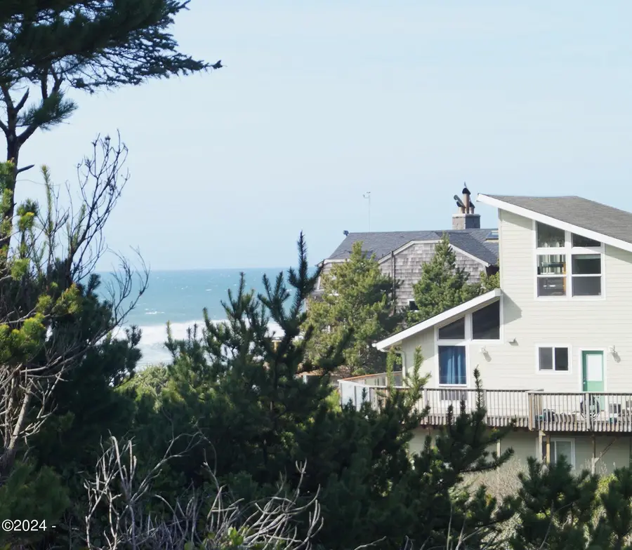 TL 6400 Division, Depoe Bay, OR 97341 - #2