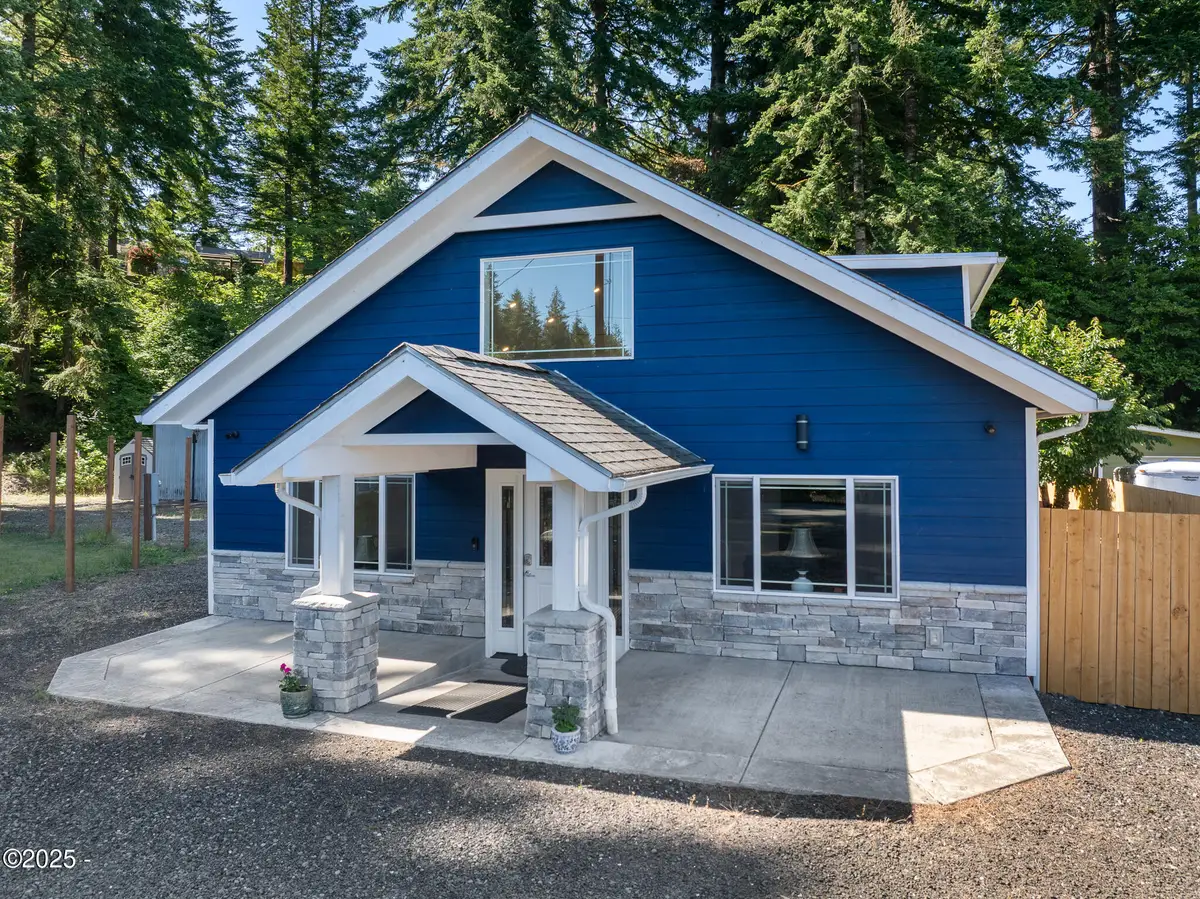 1060 NW Sunset, Toledo, OR 97391 - #1