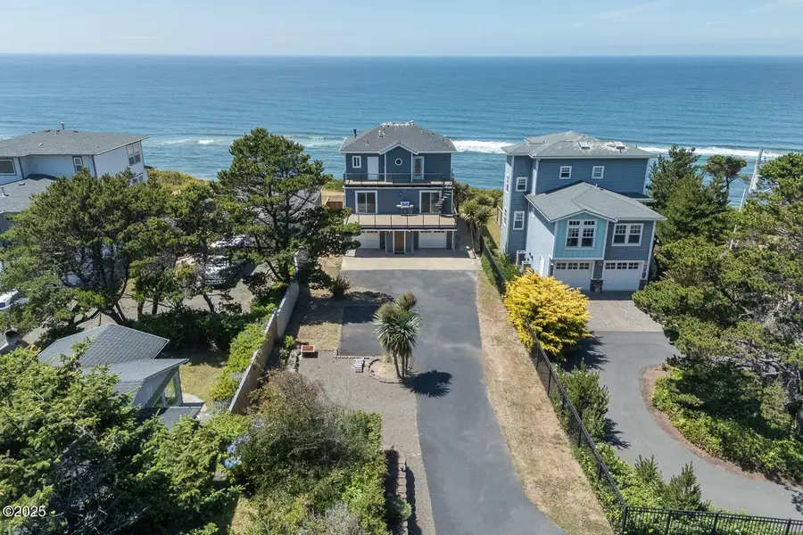 866 SW 8th, Lincoln City, OR 97367 - #3