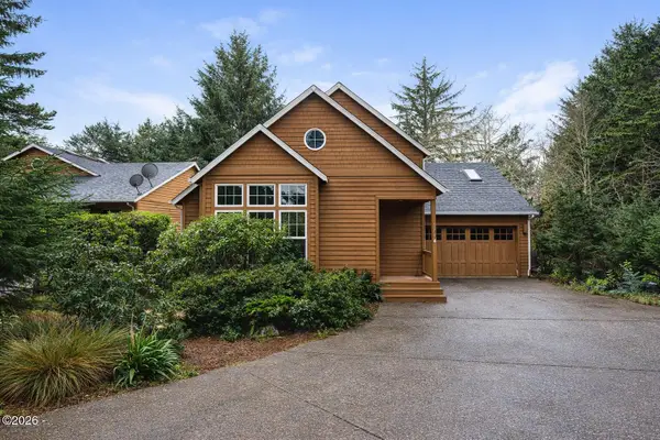 174 Nesting Glade, Depoe Bay, OR 97341