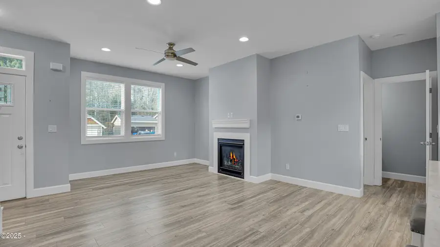 4650 NE Tide, Lincoln City, OR 97367 - #3