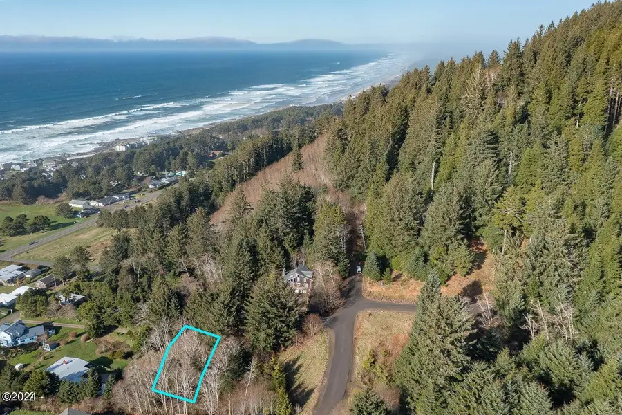 210 Chief Albert, Yachats, OR 97498 - #2