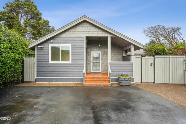 1626 NW 21st, Lincoln City, OR 97367