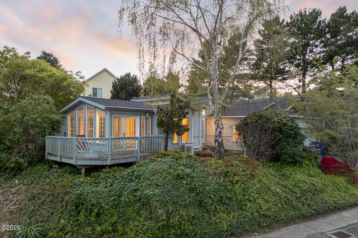 4625 NE Voyage, Lincoln City, OR 97367 - #1