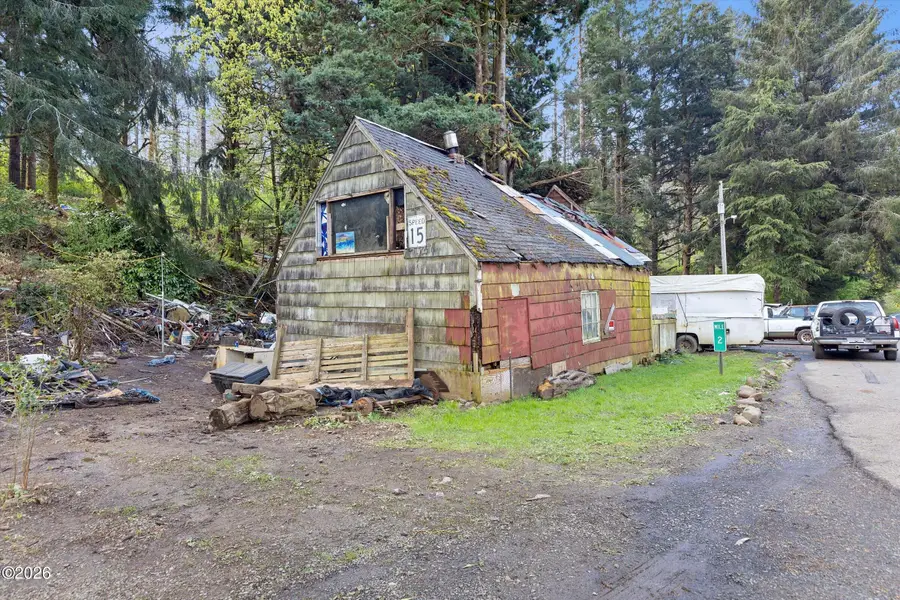 1986 Salmon River, Otis, OR 97368 - #2