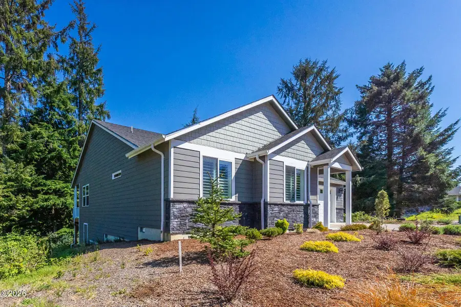 5762 NE Voyage, Lincoln City, OR 97367 - #2