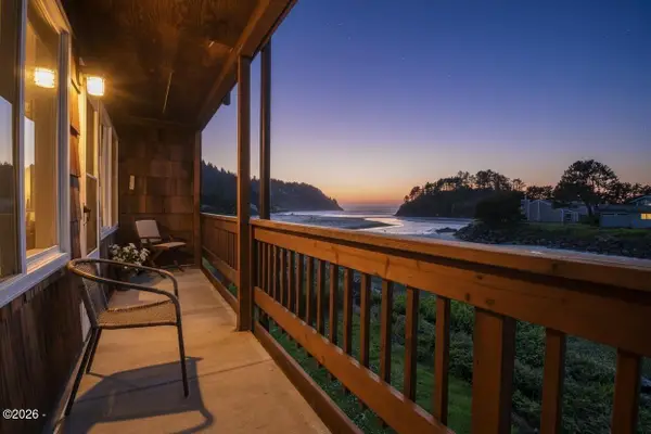 48988 U.s. 101, Neskowin, OR 97149