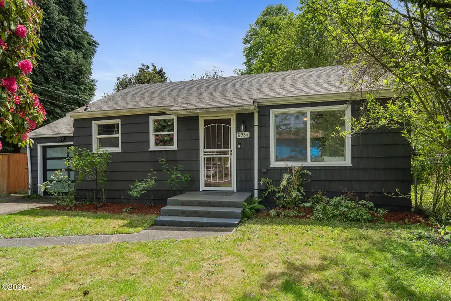 8934 NE Sumner, Portland, OR 97220 - #2
