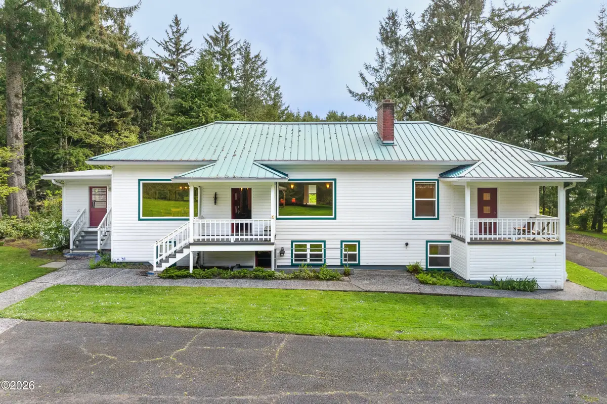 36725 N Highway 101, Manzanita, OR 97130 - #1