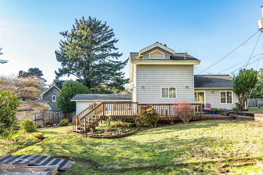 732 SW 28th, Lincoln City, OR 97367 - #2