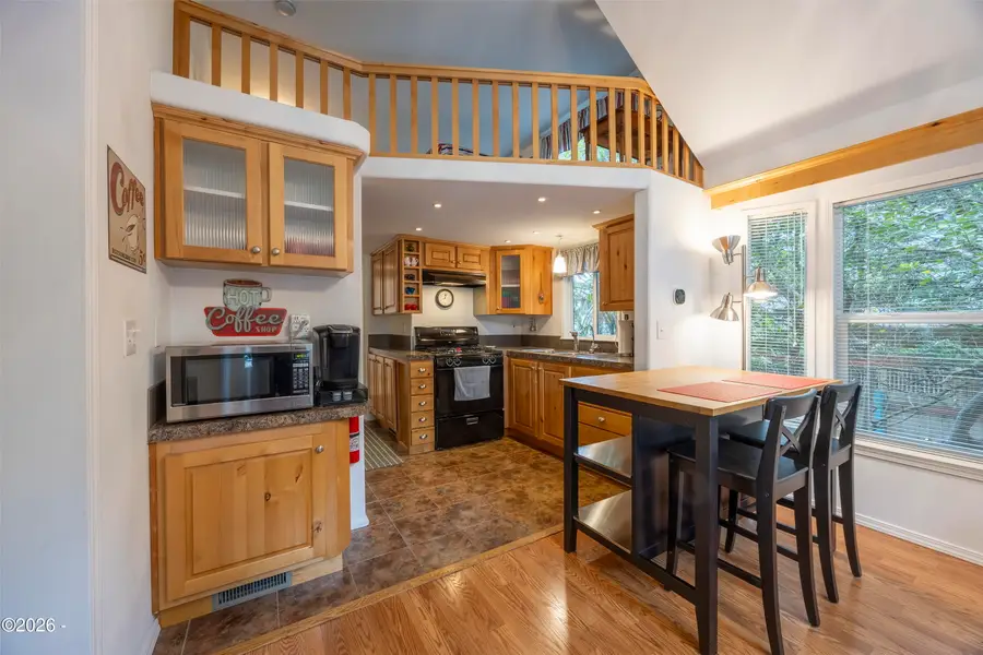 3700 N Hwy 101, Depoe Bay, OR 97341 - #3