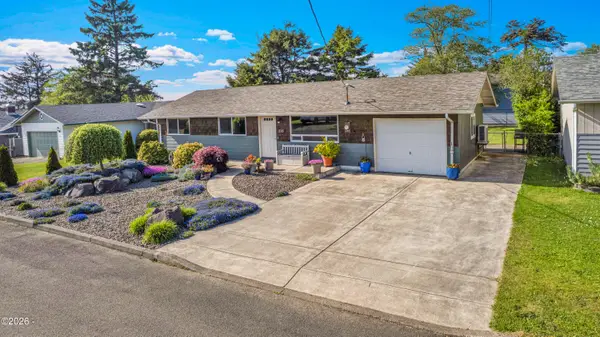 338 NE San-bay-o, Newport, OR 97365