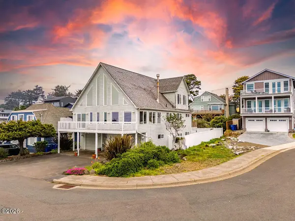 4912 SW Beach, Lincoln City, OR 97367
