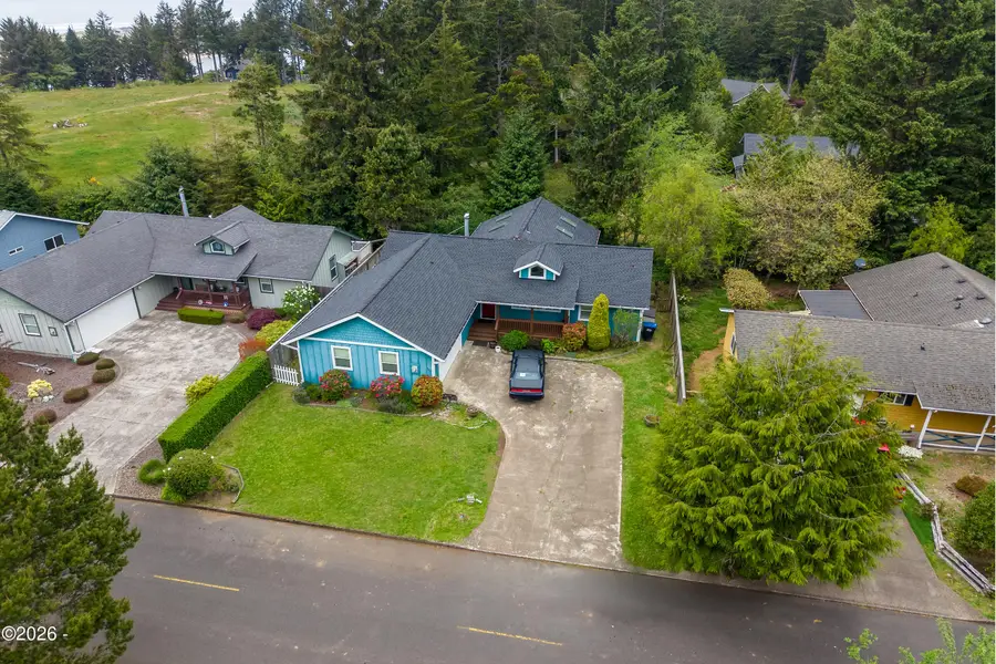 640 SW Kelsie, Waldport, OR 97394 - #3