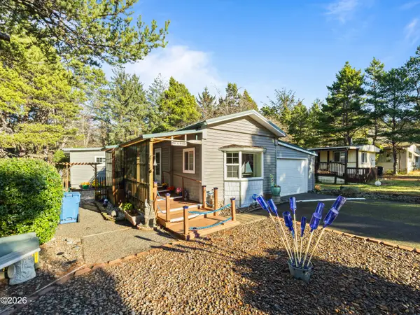 5405 NW Pacific Coast, Waldport, OR 97394