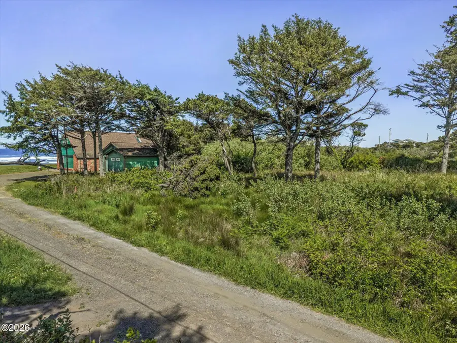 121 NW Texas, Yachats, OR 97498 - #3