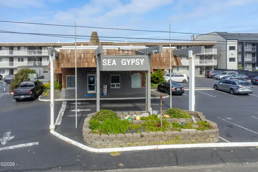 145 NW Inlet Ave, Lincoln City, OR 97367 - #2