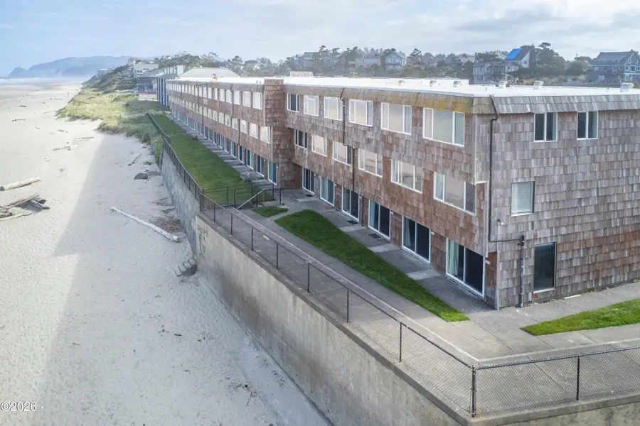 145 NW Inlet Ave, Lincoln City, OR 97367 - #3