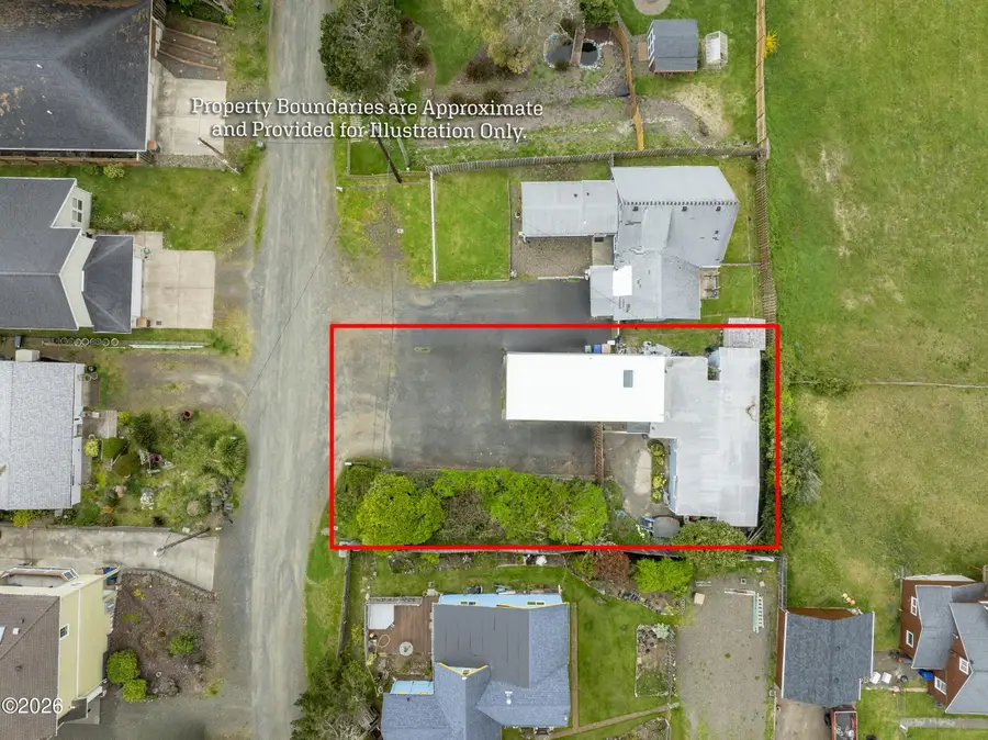 220 SW 29th, Newport, OR 97365 - #3