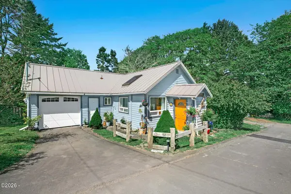 1909 NE 20th, Lincoln City, OR 97367