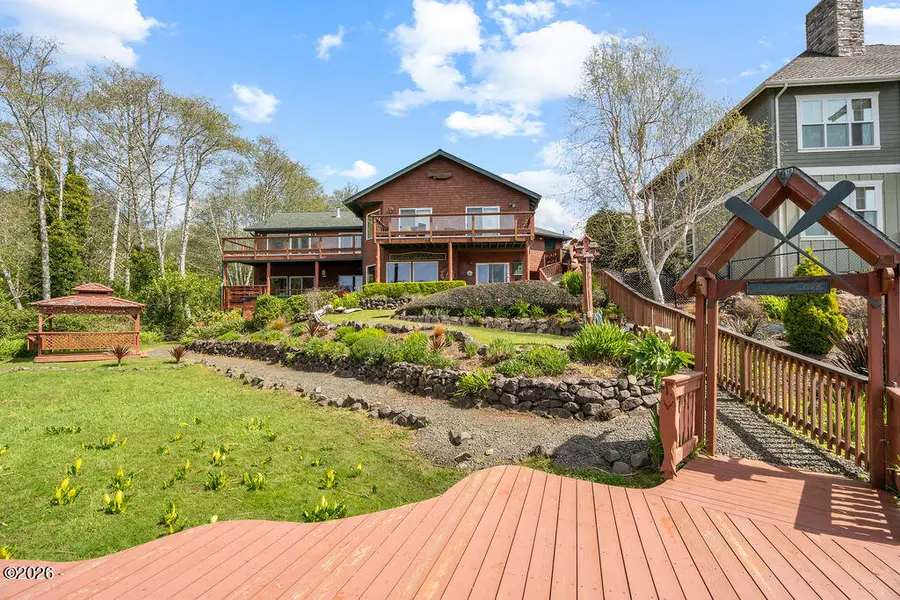 3445, 3447, 3449 NE 40th, Lincoln City, OR 97364 - #3