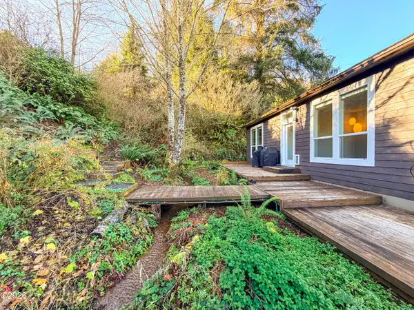 36710 Resort, Cloverdale, OR 97112