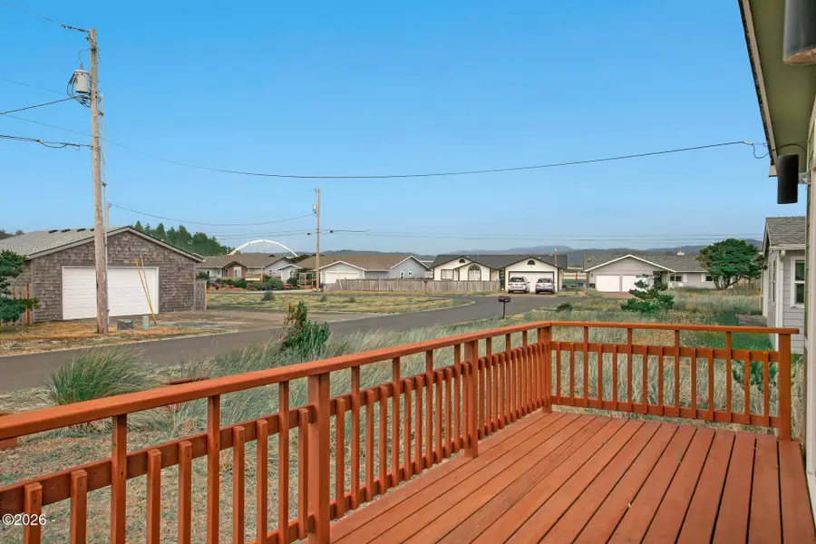 1905 NW Seaview, Waldport, OR 97394 - #3