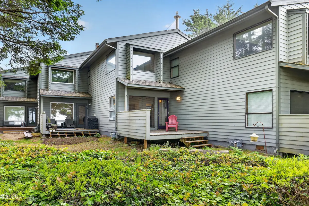 3250 NW Oceanview, Newport, OR 97365 - #1