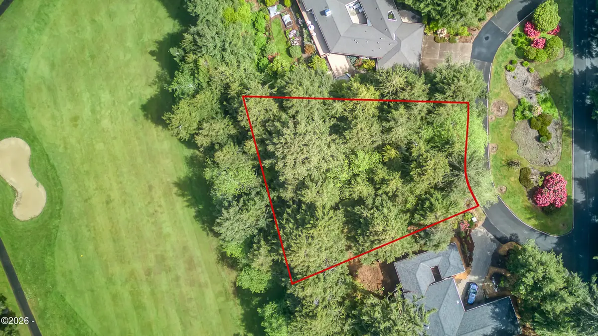 542 Fairway Dr, Lincoln City, OR 97367 - #1