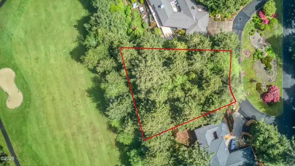 542 Fairway Dr, Lincoln City, OR 97367