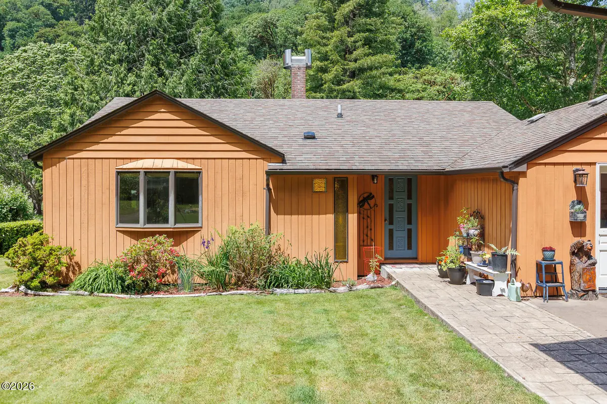 664 Little Switzerland, Tidewater, OR 97390 - #1