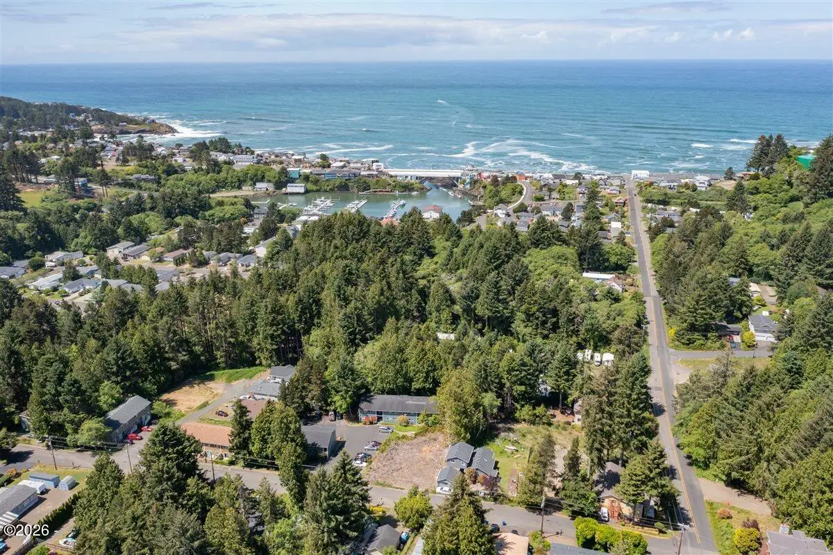 106119 SE (tid) Ainslee, Depoe Bay, OR 97341 - #1