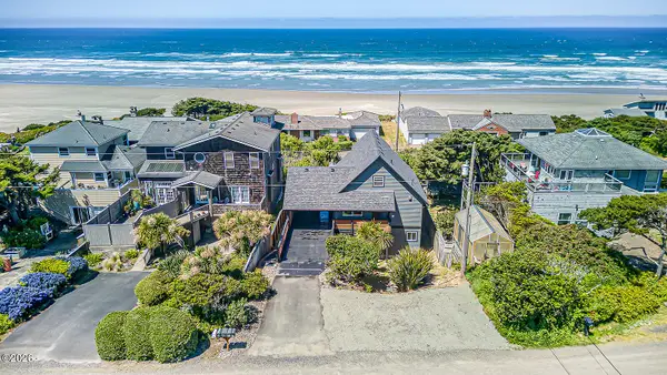 1124 SW Mark, Newport, OR 97365