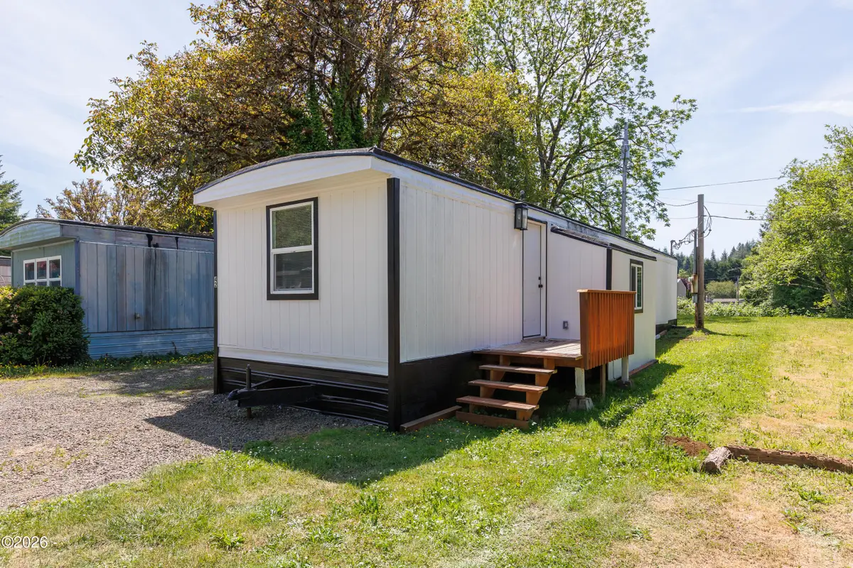 724 SW Ferry Ave, Siletz, OR 97380 - #1