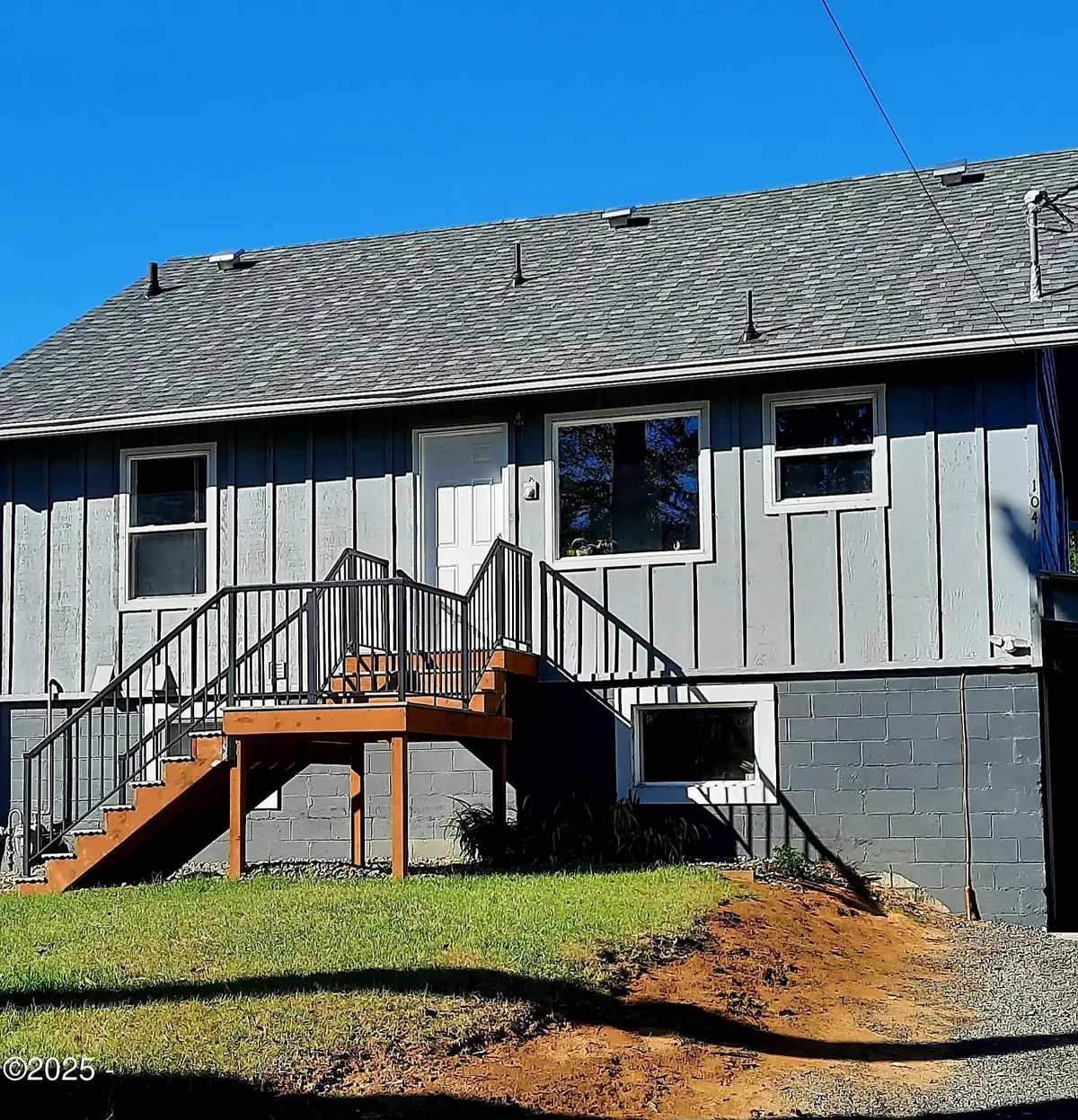 1039 NE Grant, Newport, OR 97365 - #1