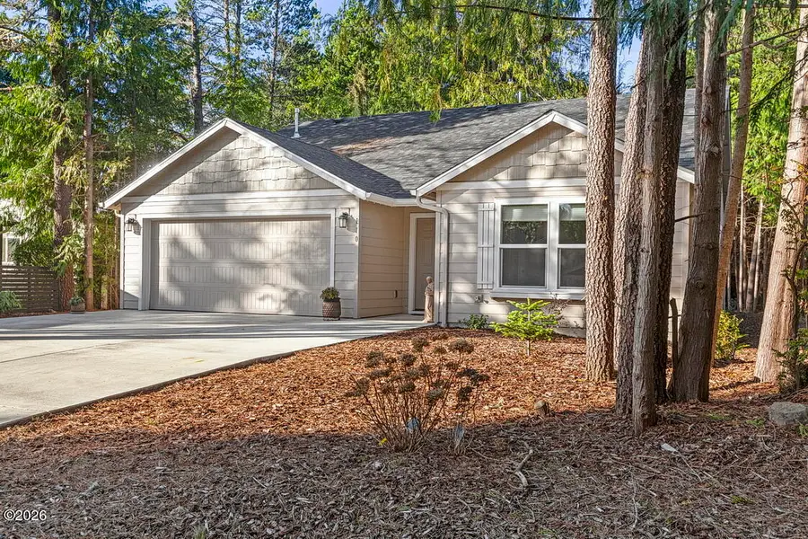 110 Seagrove, Lincoln City, OR 97367 - Image #2