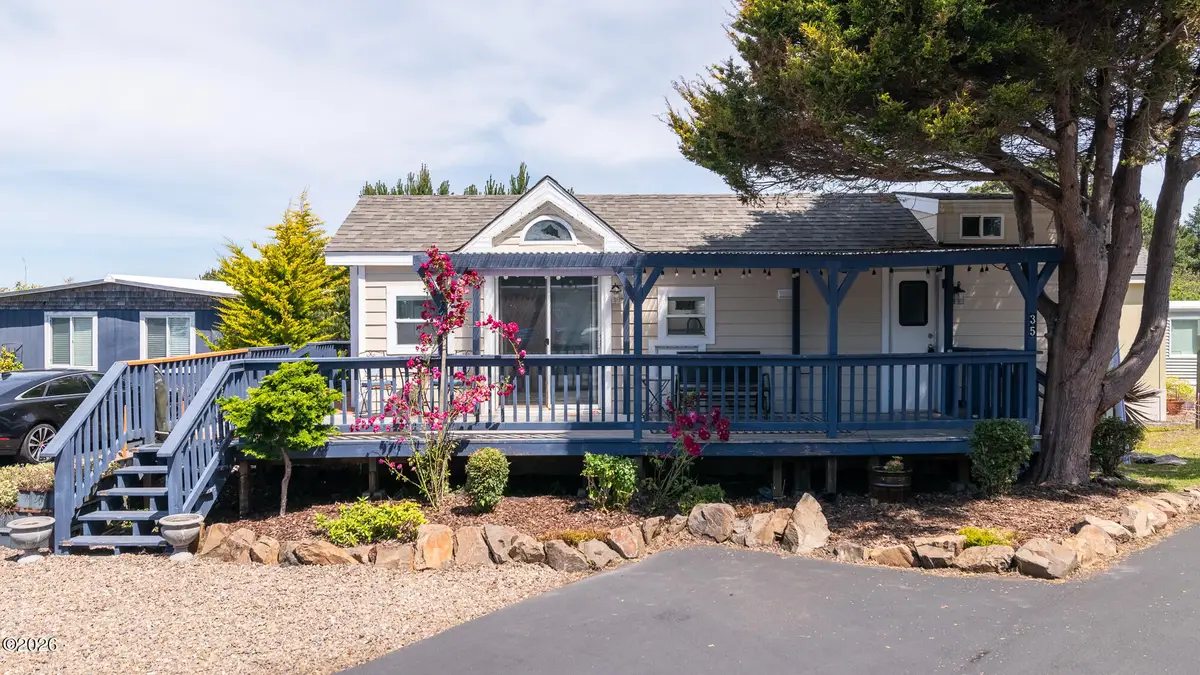 4875 Us-101, Depoe Bay, OR 97341 - #1