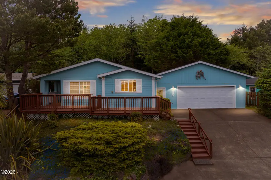 365 NE 70th, Newport, OR 97365 - #2