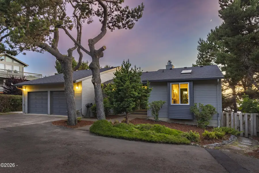 5277 NW Logan Rd, Lincoln City, OR 97367 - #2