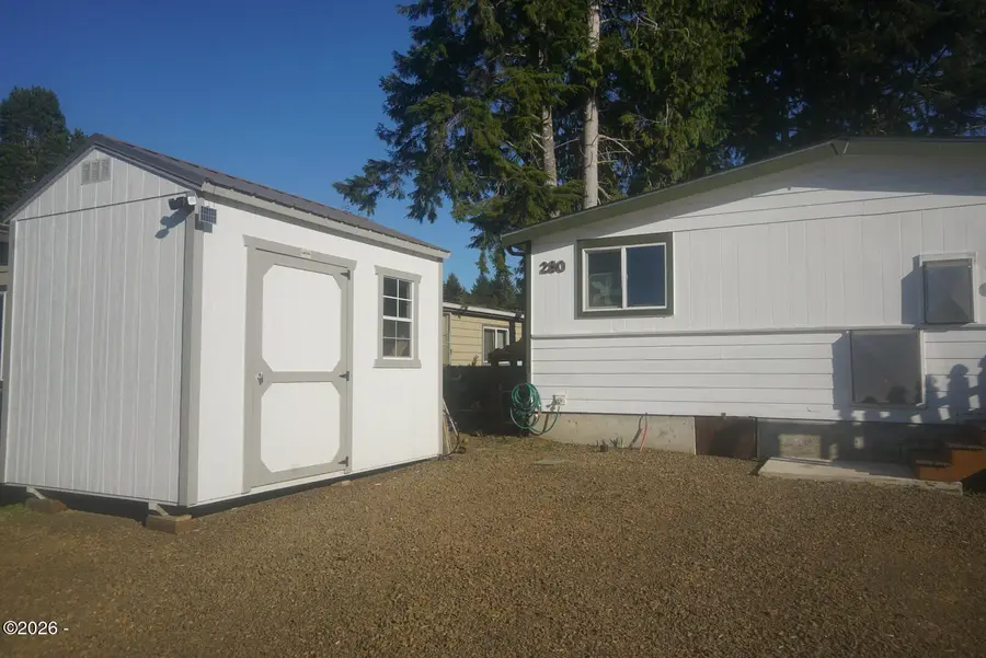 280 SE Hazelton, Depoe Bay, OR 97341 - #3