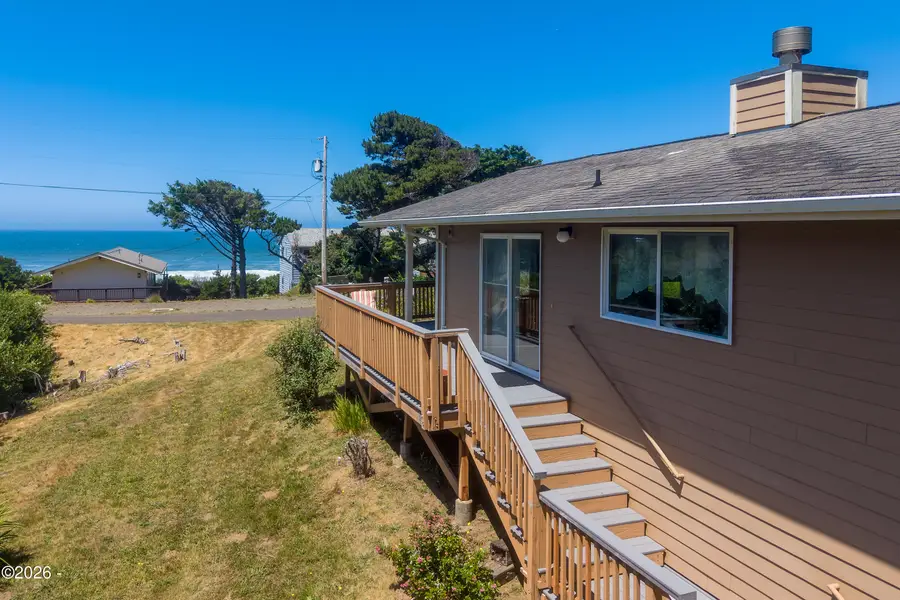 8138 SW Surfland, South Beach, OR 97366 - #2