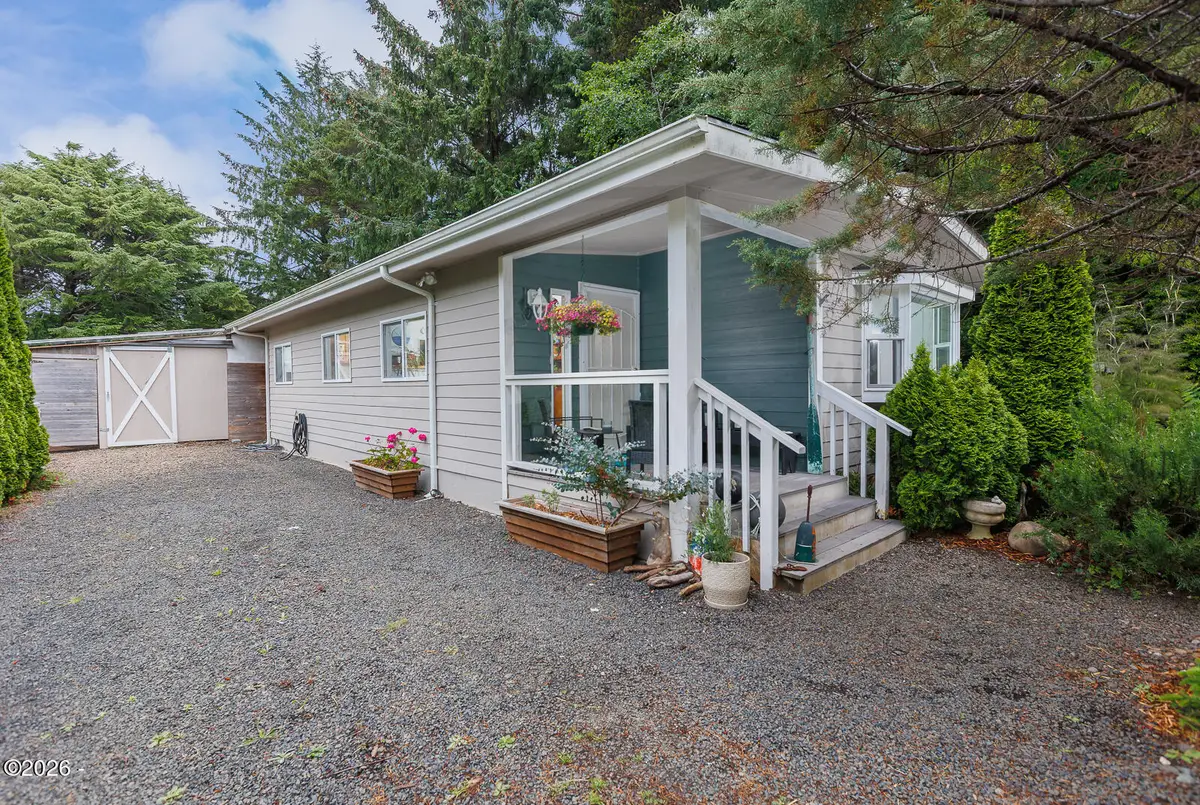 467 NE Washington, Yachats, OR 97498 - #1