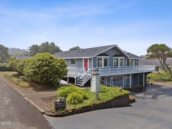 3335 Chinook, Depoe Bay, OR 97341