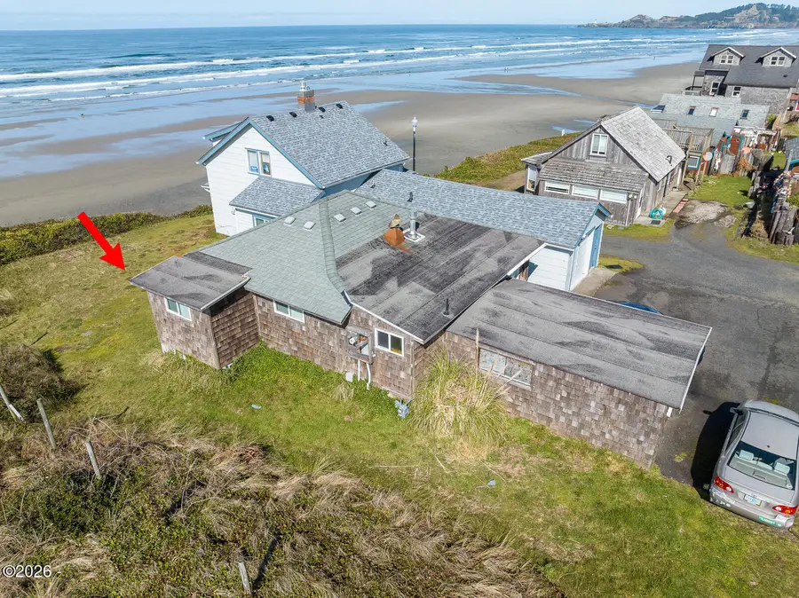 35 NW Dolphin, Newport, OR 97365 - #2