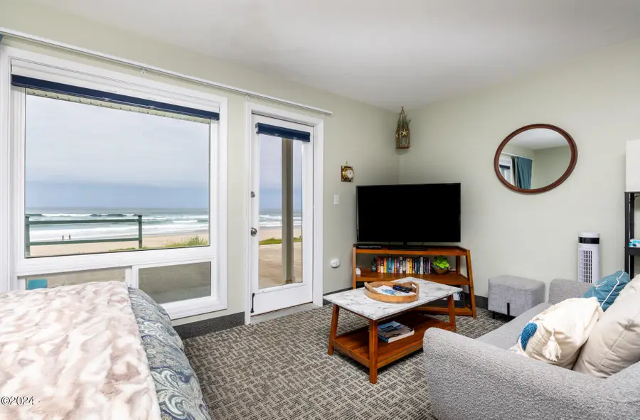 171 SW Hwy 101, Lincoln City, OR 97367 - #3
