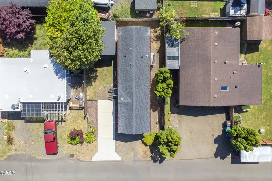 240 SE Neptune, Lincoln City, OR 97367 - #3