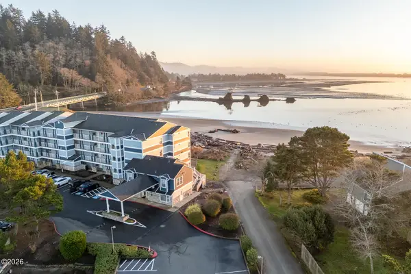 5201 SW Highway 101, Lincoln City, OR 97367