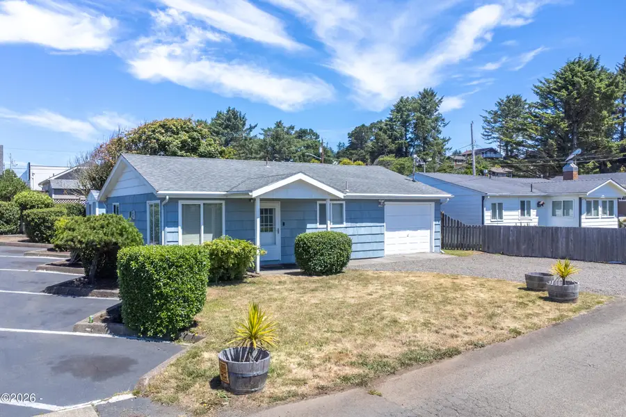 1435 NE 10th, Lincoln City, OR 97367 - #2