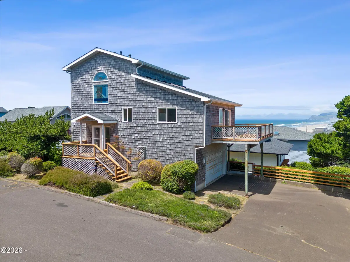 935 SW 7th, Lincoln City, OR 97367 - #1