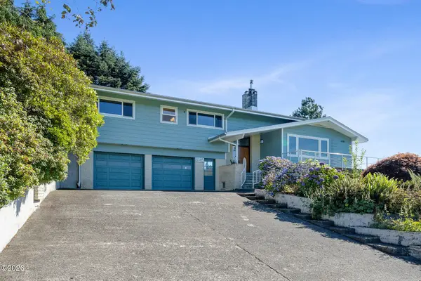 6145 Grandview, Tillamook, OR 97141